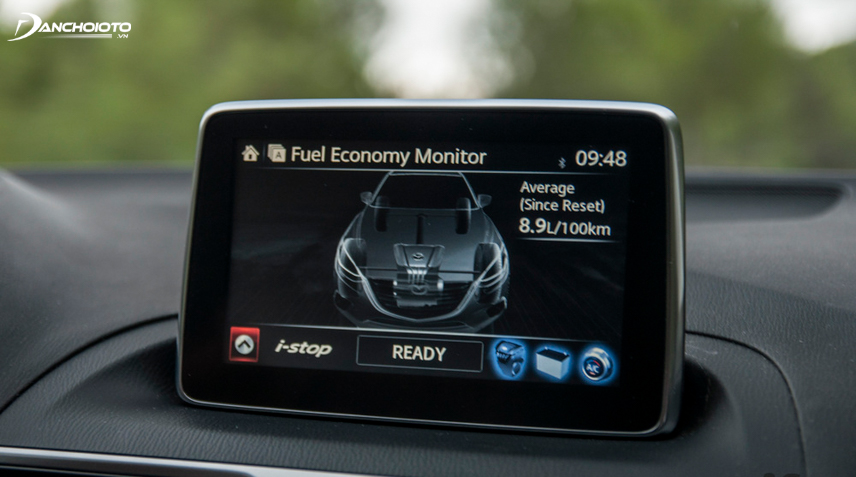 Mazda Connect cung cấp đầy đủ các thông tin cần biết về xe