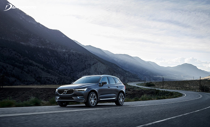 Động cơ mạnh mẽ của XC60 bỏ xa các đối thủ cùng phân khúc