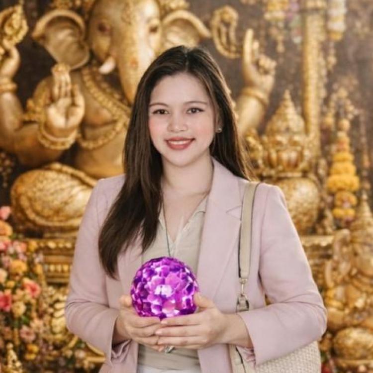 รูปโปรไฟล์ของ ดูดวงแม่หมอมิ้นท์