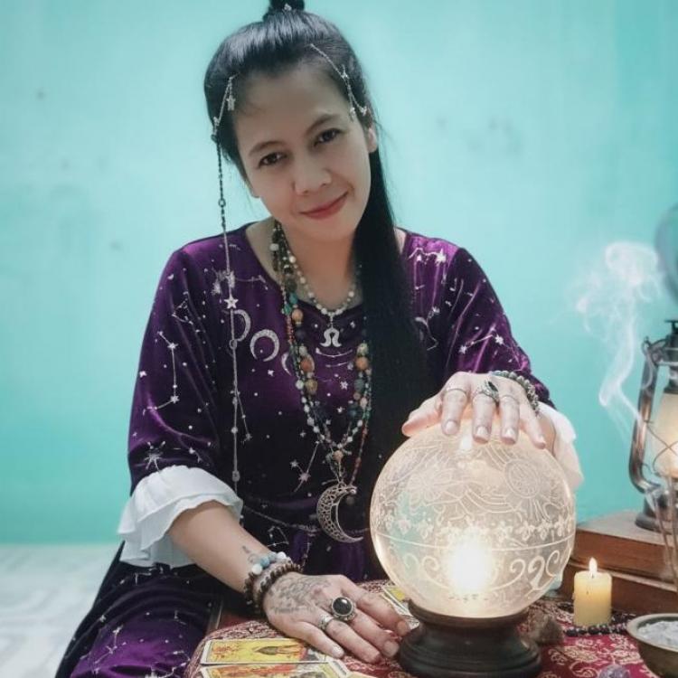 รูปโปรไฟล์ของ Fortune telling byฝน