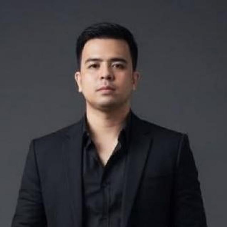 รูปโปรไฟล์ของ อ.แบงค์