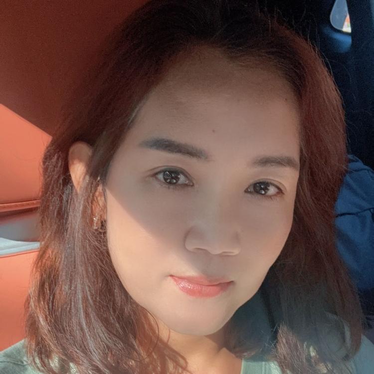 รูปโปรไฟล์ของ อ.ภัฐ พรหมญาณ