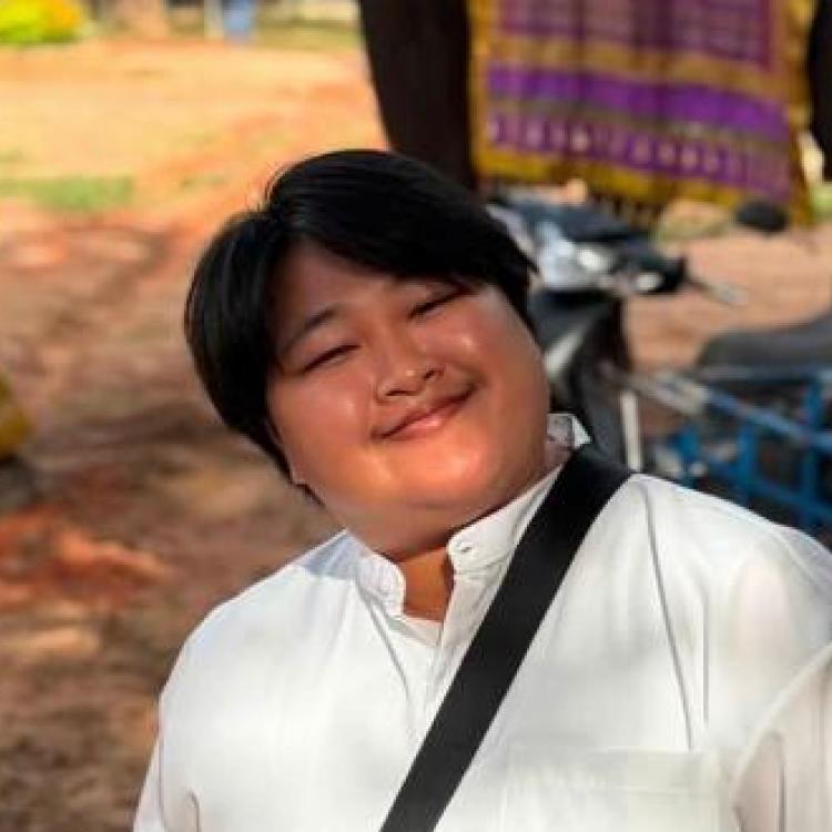 รูปโปรไฟล์ของ อาจารย์จิ