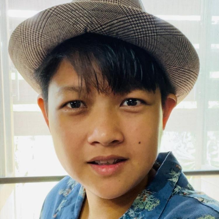 รูปโปรไฟล์ของ KEE TAROT 