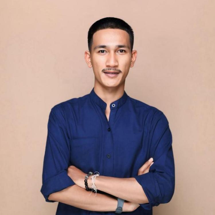 รูปโปรไฟล์ของ อ.ธนพบ