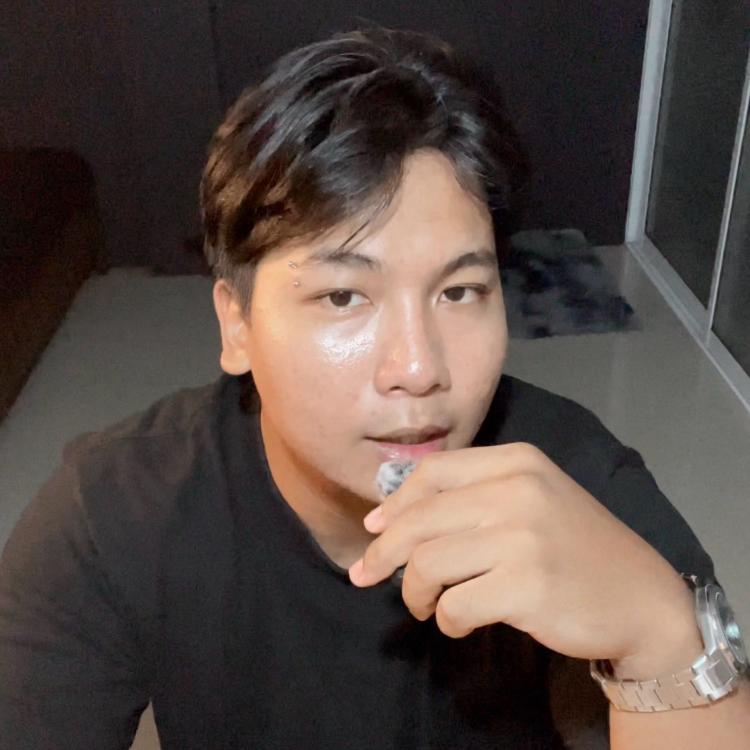 รูปโปรไฟล์ของ หมอดูยศพนต์