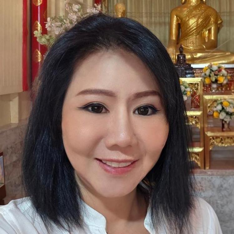 รูปโปรไฟล์ของ พี่หมอแป๋ม​