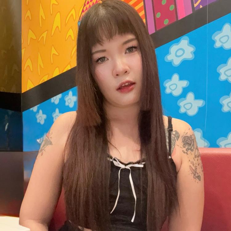 รูปโปรไฟล์ของ เปิดไพ่ด้วยใจ กับ วิเวียน