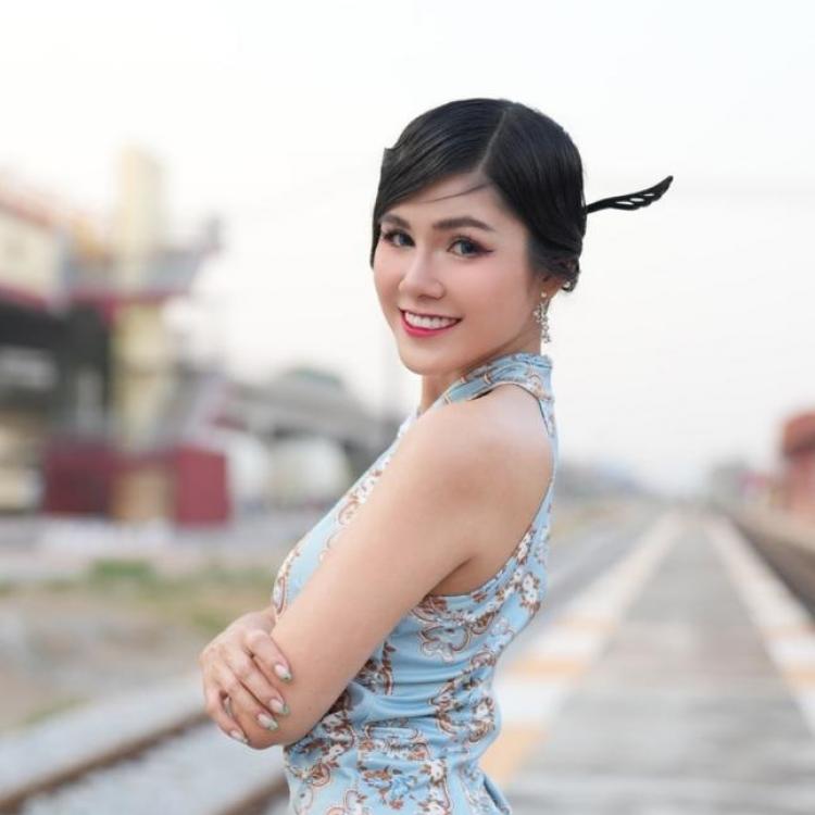 รูปโปรไฟล์ของ แม่หมอนรัตน์ติญา