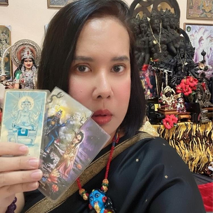 รูปโปรไฟล์ของ พรมหญาณกาลีมหามายา