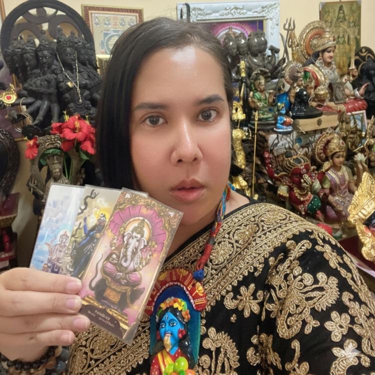 รูปโปรไฟล์ของ พรมหญาณกาลีมหามายา