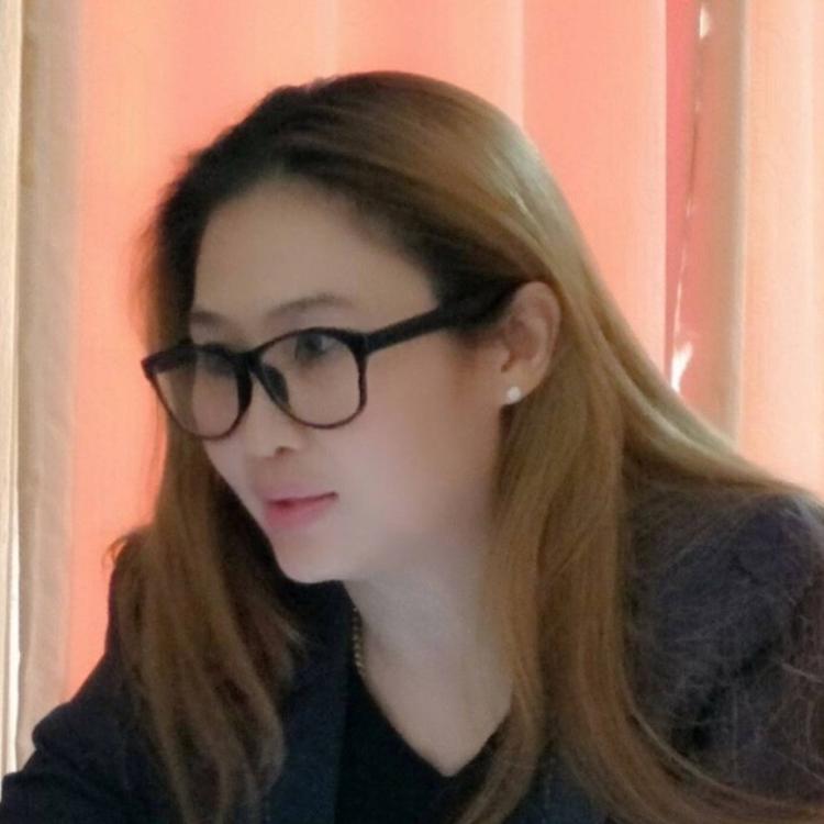 รูปโปรไฟล์ของ ครูเหมียวกราฟความรัก