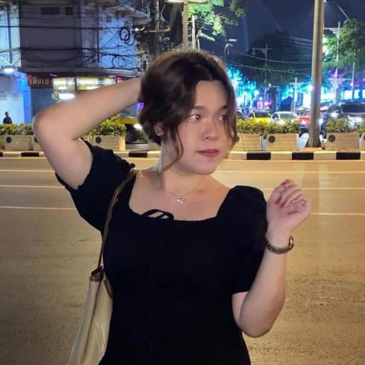 รูปโปรไฟล์ของ Name