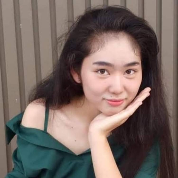 รูปโปรไฟล์ของ เฟิร์สดวง