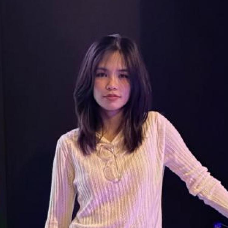 รูปโปรไฟล์ของ whisper tarot