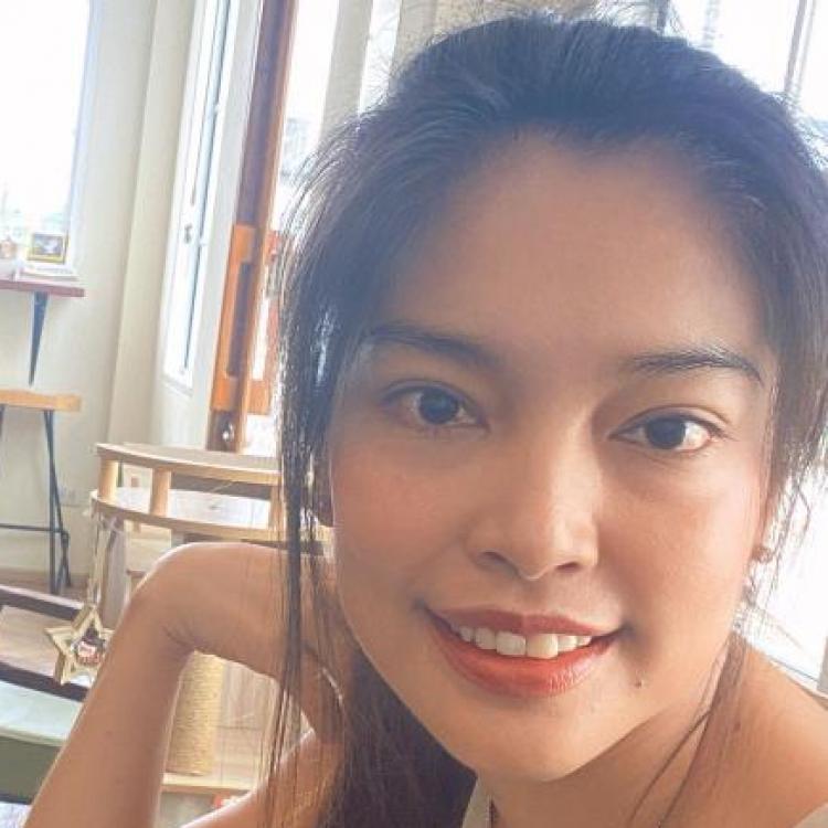 รูปโปรไฟล์ของ รวิวรรณพยากรณ์