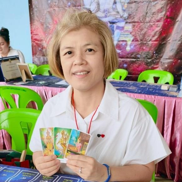 รูปโปรไฟล์ของ นิน่า พรหมญาณ