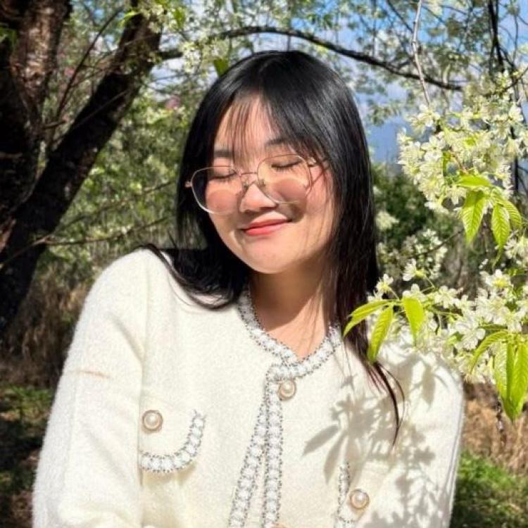 รูปโปรไฟล์ของ Janeen 