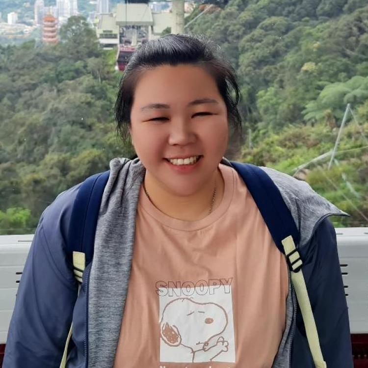 รูปโปรไฟล์ของ อ.พีรรัตน์