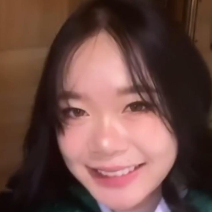 รูปโปรไฟล์ของ ninil