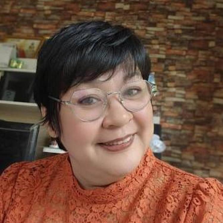 รูปโปรไฟล์ของ พี่หมอเปิ้ล