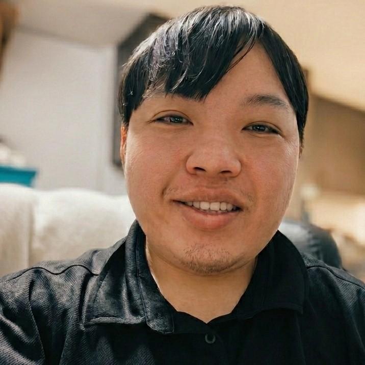 รูปโปรไฟล์ของ อ.แบงค์ เปิดดวง