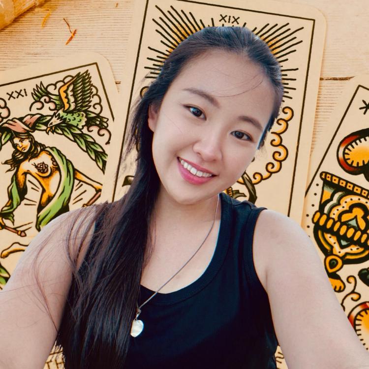 รูปโปรไฟล์ของ เฮเลน พยากรณ์