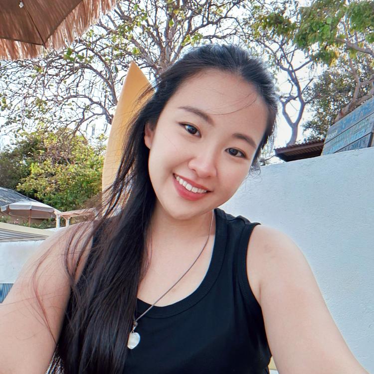 รูปโปรไฟล์ของ เฮเลนพยากรณ์