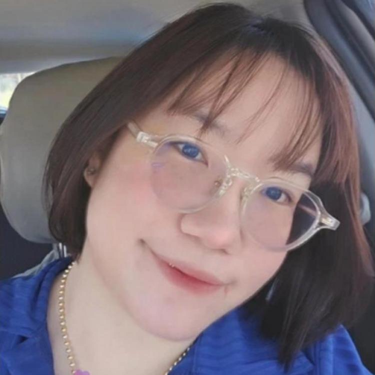 รูปโปรไฟล์ของ ขิม Book&Tarot