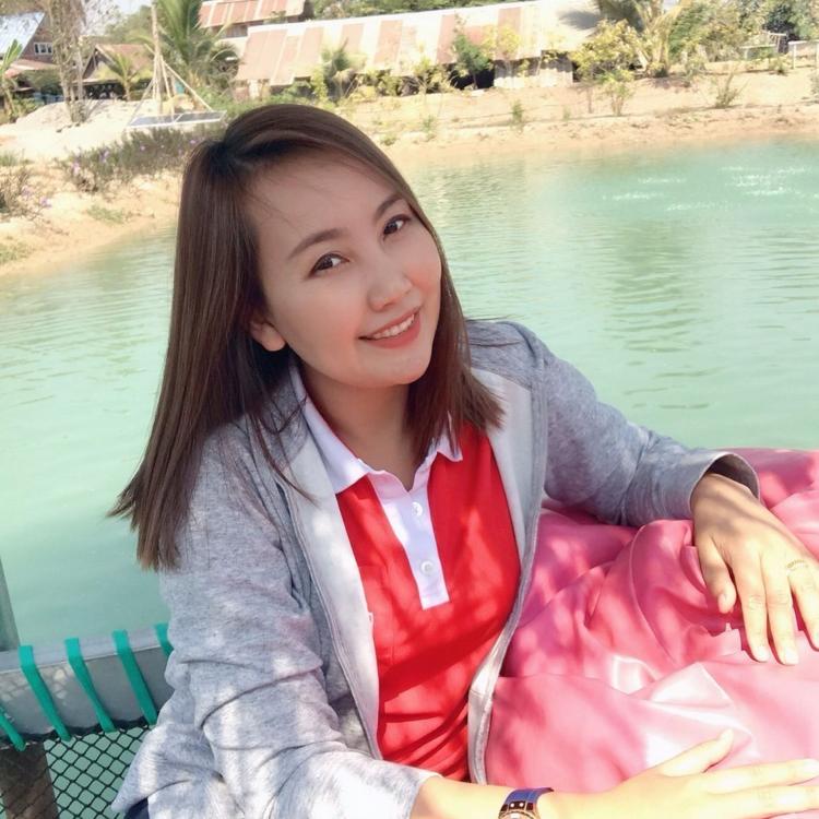รูปโปรไฟล์ของ อ.น้ำมน