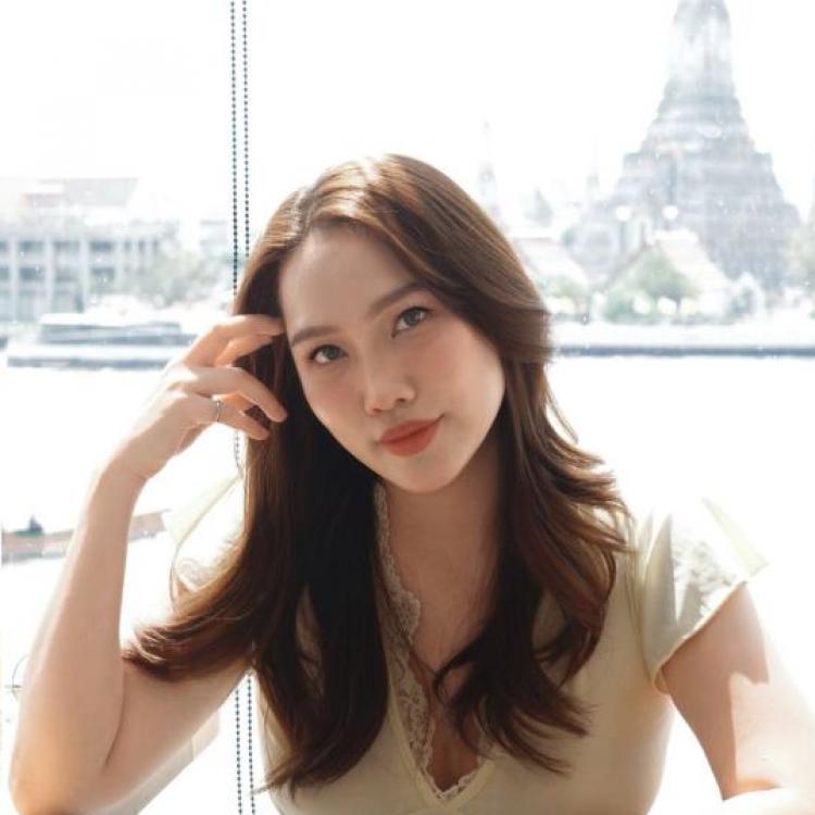 รูปโปรไฟล์ของ สองเล่าไพ่