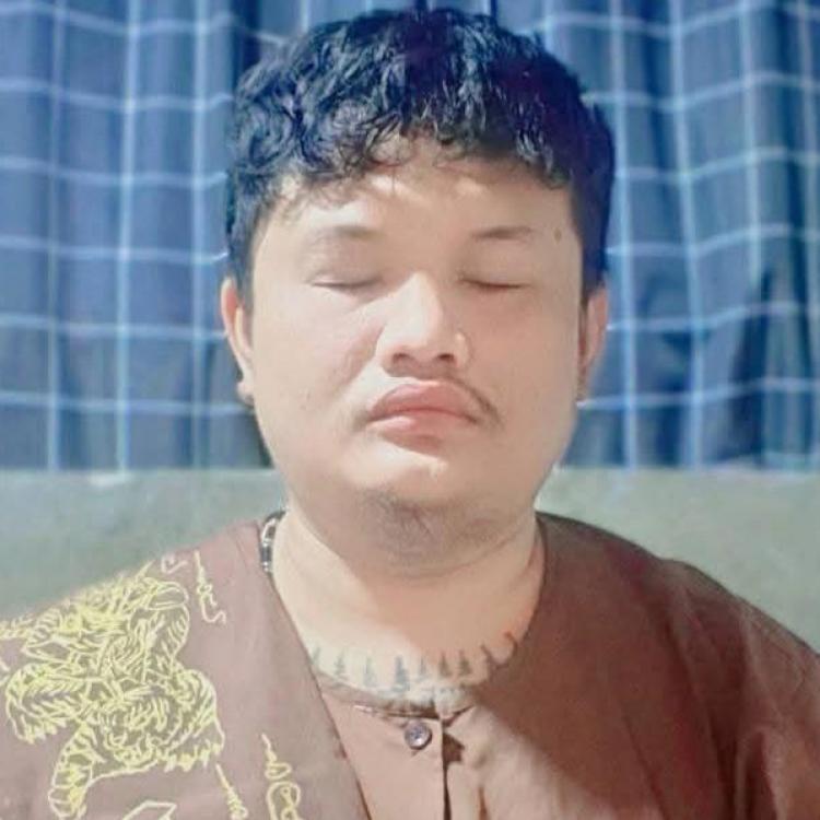 รูปโปรไฟล์ของ พี่เสือไพ่พยากรณ์