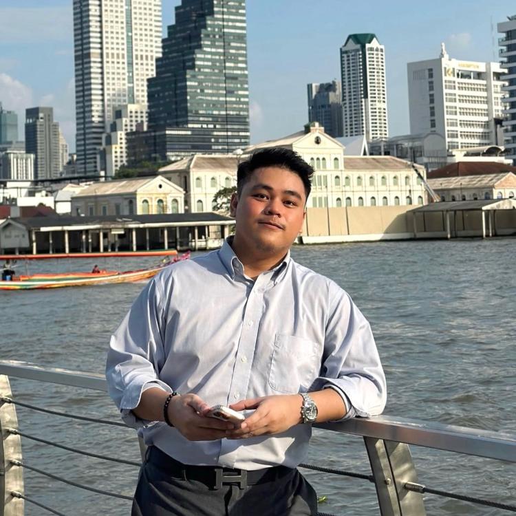 รูปโปรไฟล์ของ พลังจักรวาล