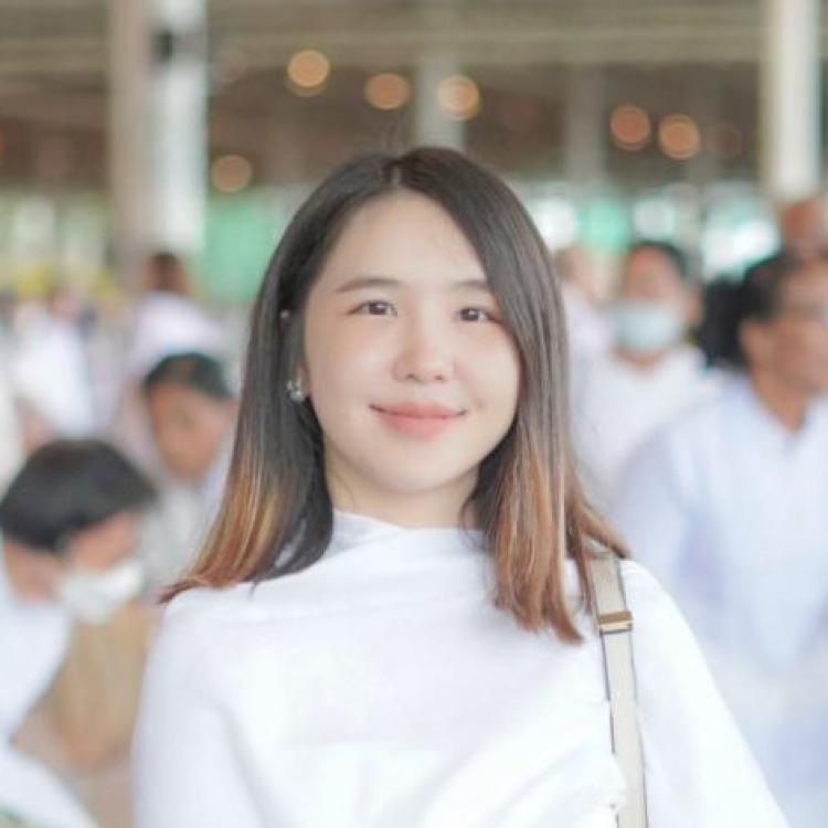 รูปโปรไฟล์ของ อาจารย์ซี
