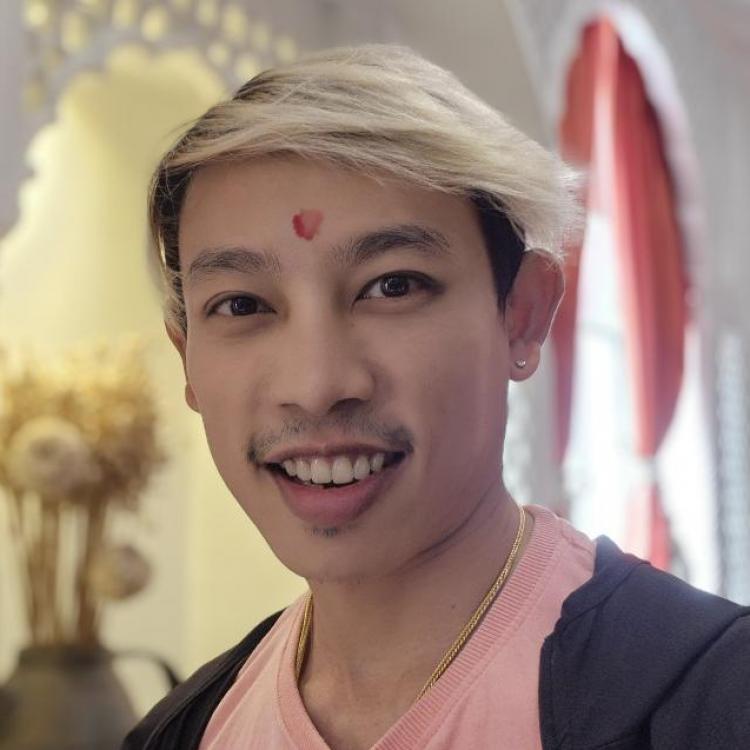 รูปโปรไฟล์ของ MooMoo Oracle