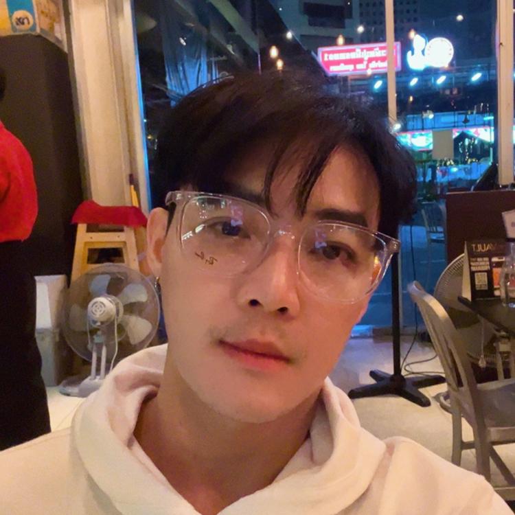 รูปโปรไฟล์ของ ญาณวโร