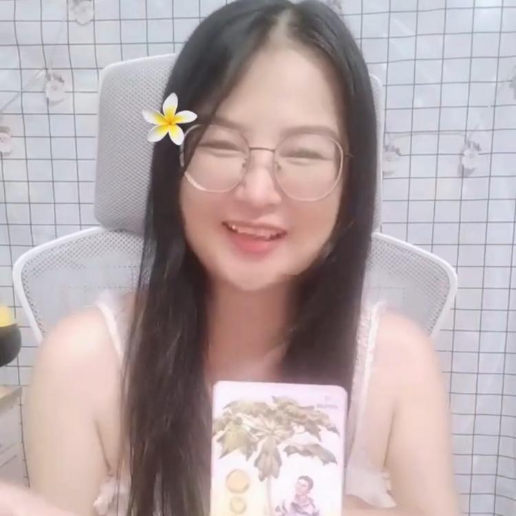 รูปโปรไฟล์ของ อาจารย์หวาน