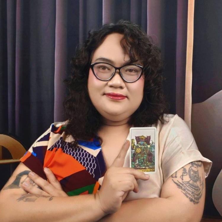 รูปโปรไฟล์ของ พี่เจ็ด