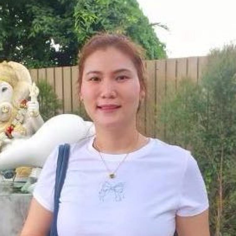 รูปโปรไฟล์ของ อ.พลอยไพลิน