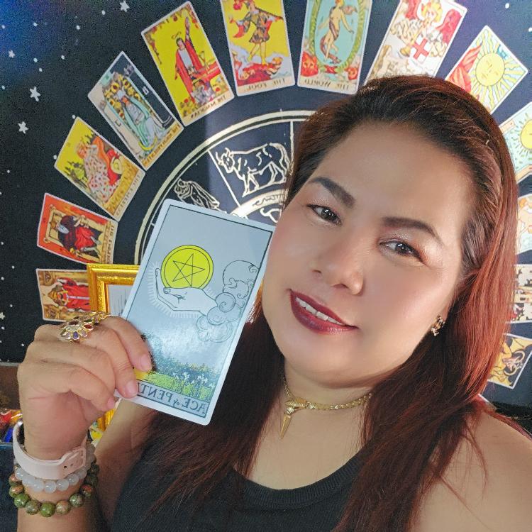 รูปโปรไฟล์ของ อ.Emmy ยิปซี