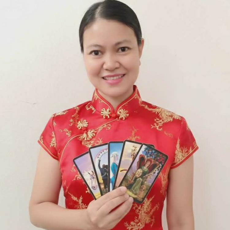 รูปโปรไฟล์ของ อ.ภิญญาพัชญ์