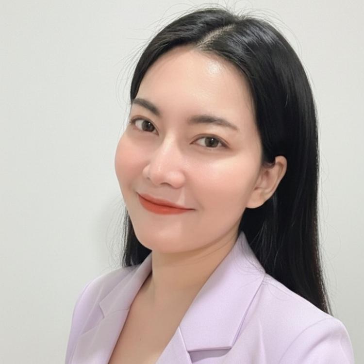 รูปโปรไฟล์ของ ชาริน พรหมญาณ