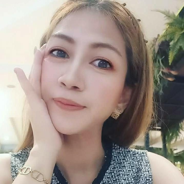 รูปโปรไฟล์ของ ชมพู่ ญาณบารมี