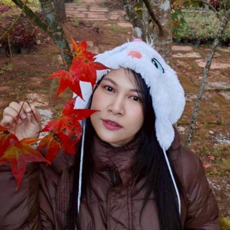 รูปโปรไฟล์ของ หมอเอ แม่นๆ