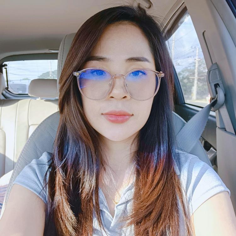 รูปโปรไฟล์ของ The sun