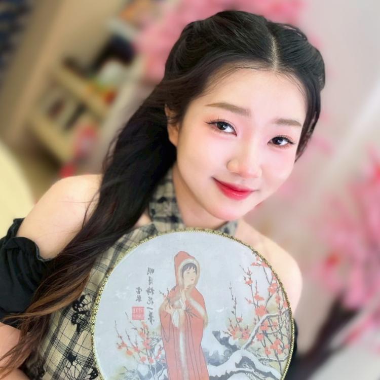 รูปโปรไฟล์ของ แม่หมอกอกอ