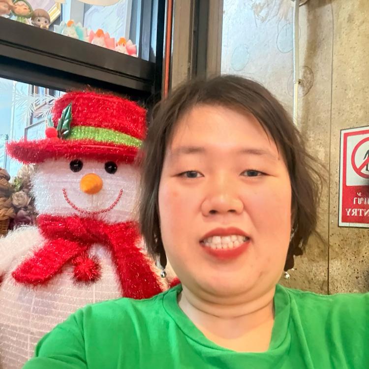 รูปโปรไฟล์ของ Zonya ดวงไทยพม่า