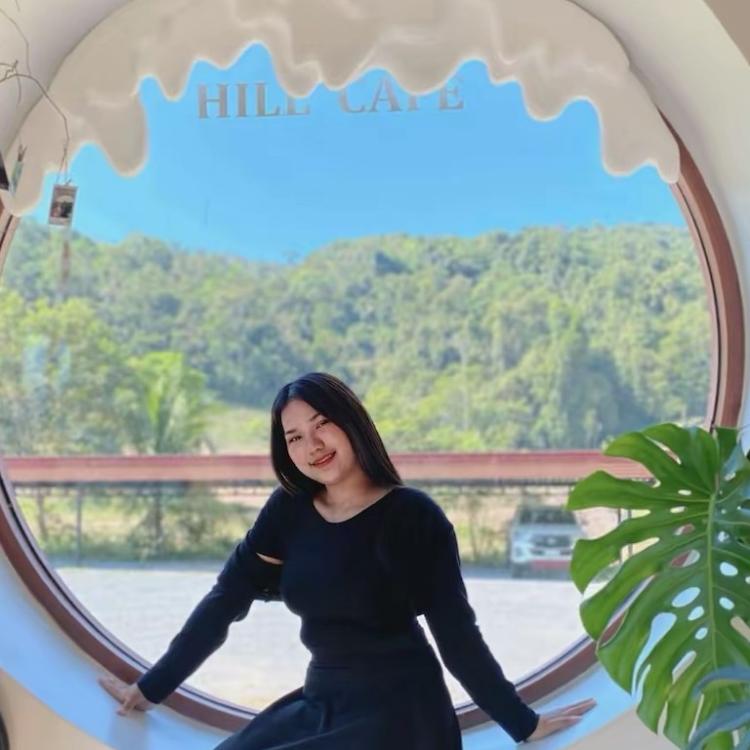 รูปโปรไฟล์ของ Yam Na Na