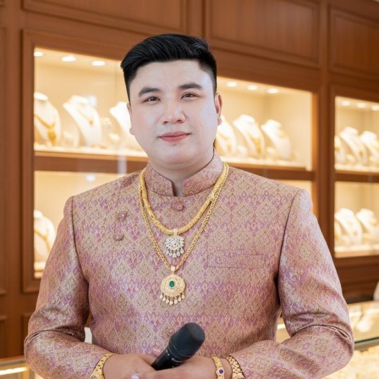 รูปโปรไฟล์ของ หมอตั้ม พยากรณ์