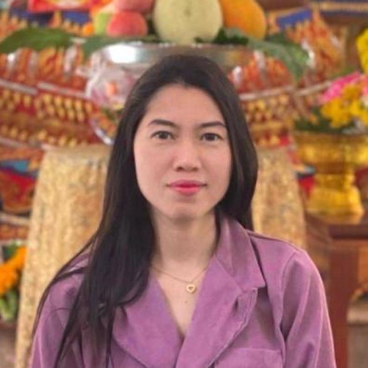 รูปโปรไฟล์ของ อ.ใบกระเจี๊ยบ เสิร์ฟรัก